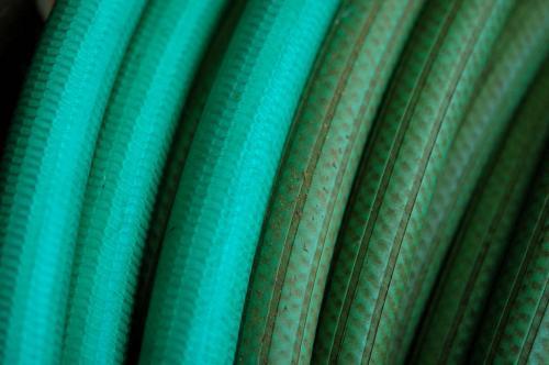 Can Garden Hoses Be Left Outside in Winter  