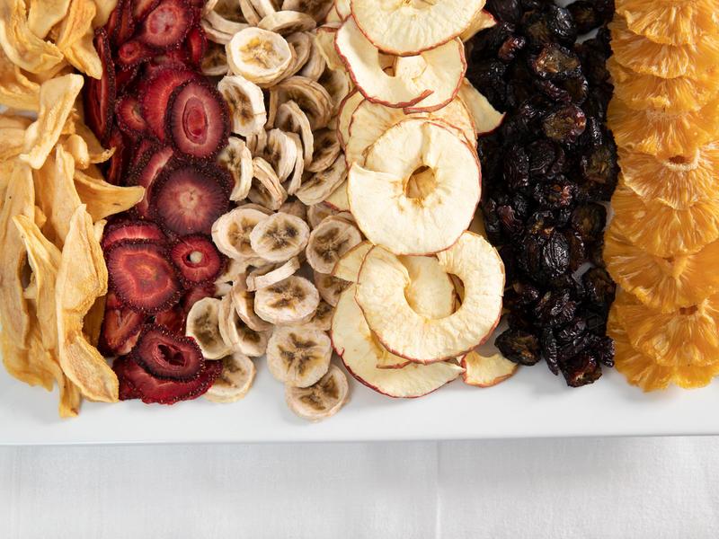 Dried produce must be stored in dry, cool and dark places. High temperatures will cause the quality of dried foods to decline.